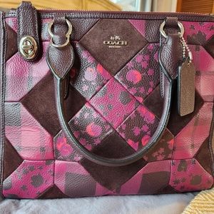LIKE NEW COACH PURSE